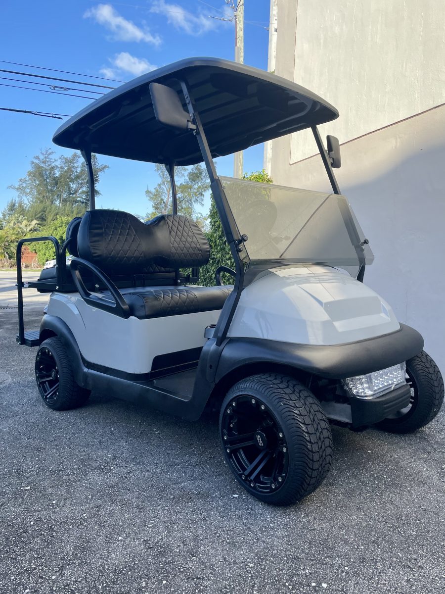 2017 Club Car Precedent